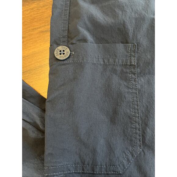 The North Face Womens Sz 14 Cargo Pants Weather Resistant Navy Blue Camping Out - Picture 2 of 9